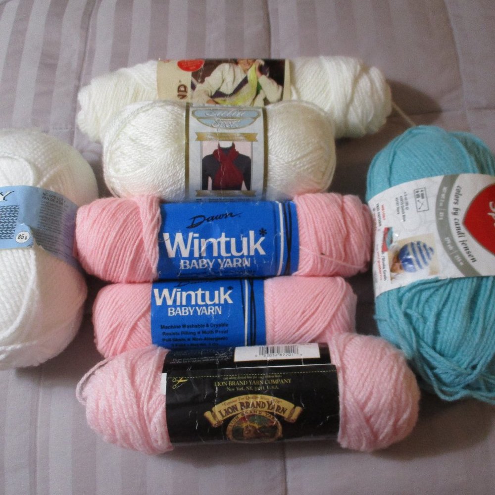 Mixed Lot of New Yarn Red Heart Lion Wintuk Bernat Phentex